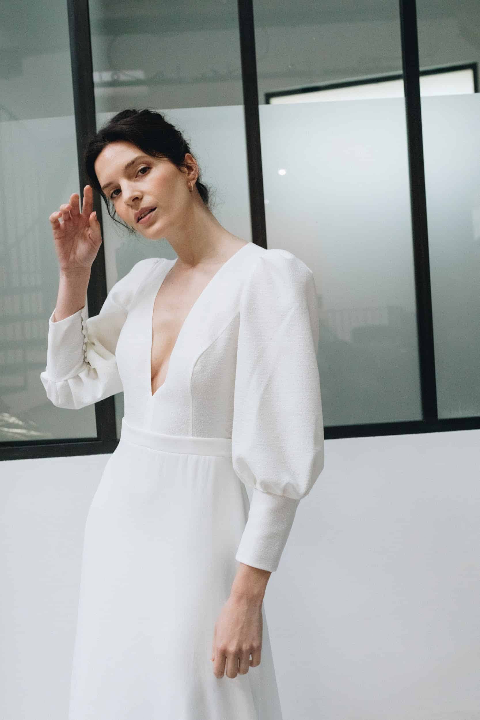 LES ROBES DE MARIÉE DÉCOLLETÉ PLONGEANT | Anne de Lafforest