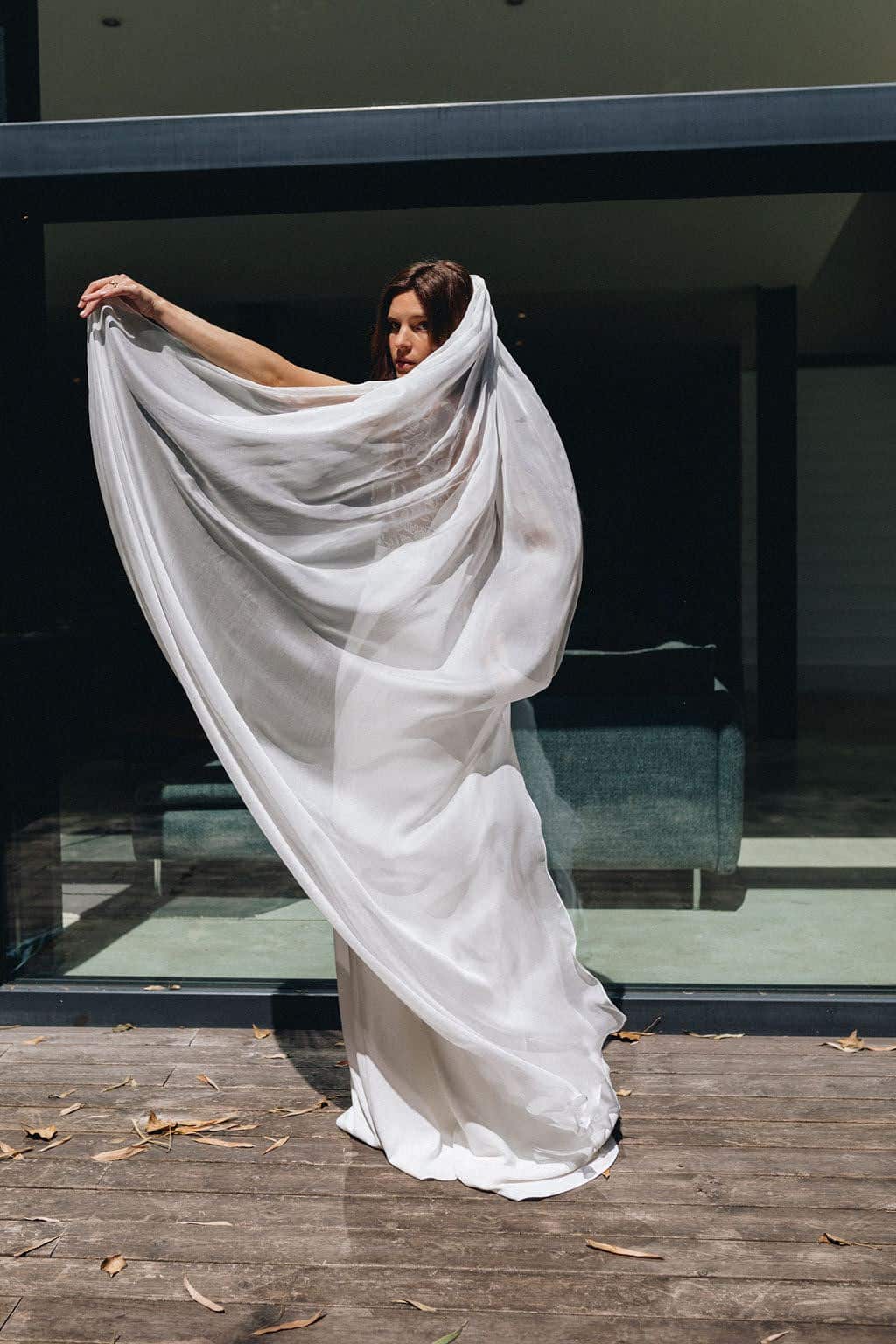 Voile long sans rabat en mousseline 100% soie - Romane