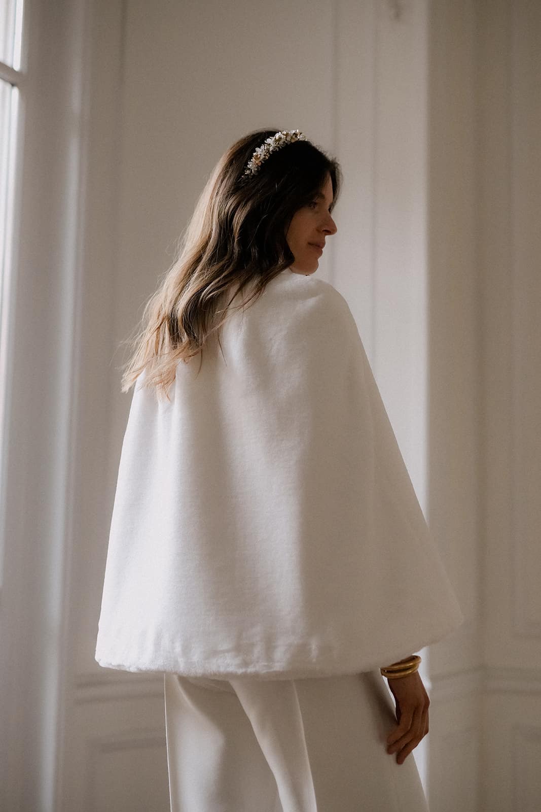 Cape de mariée en fourrure Inna