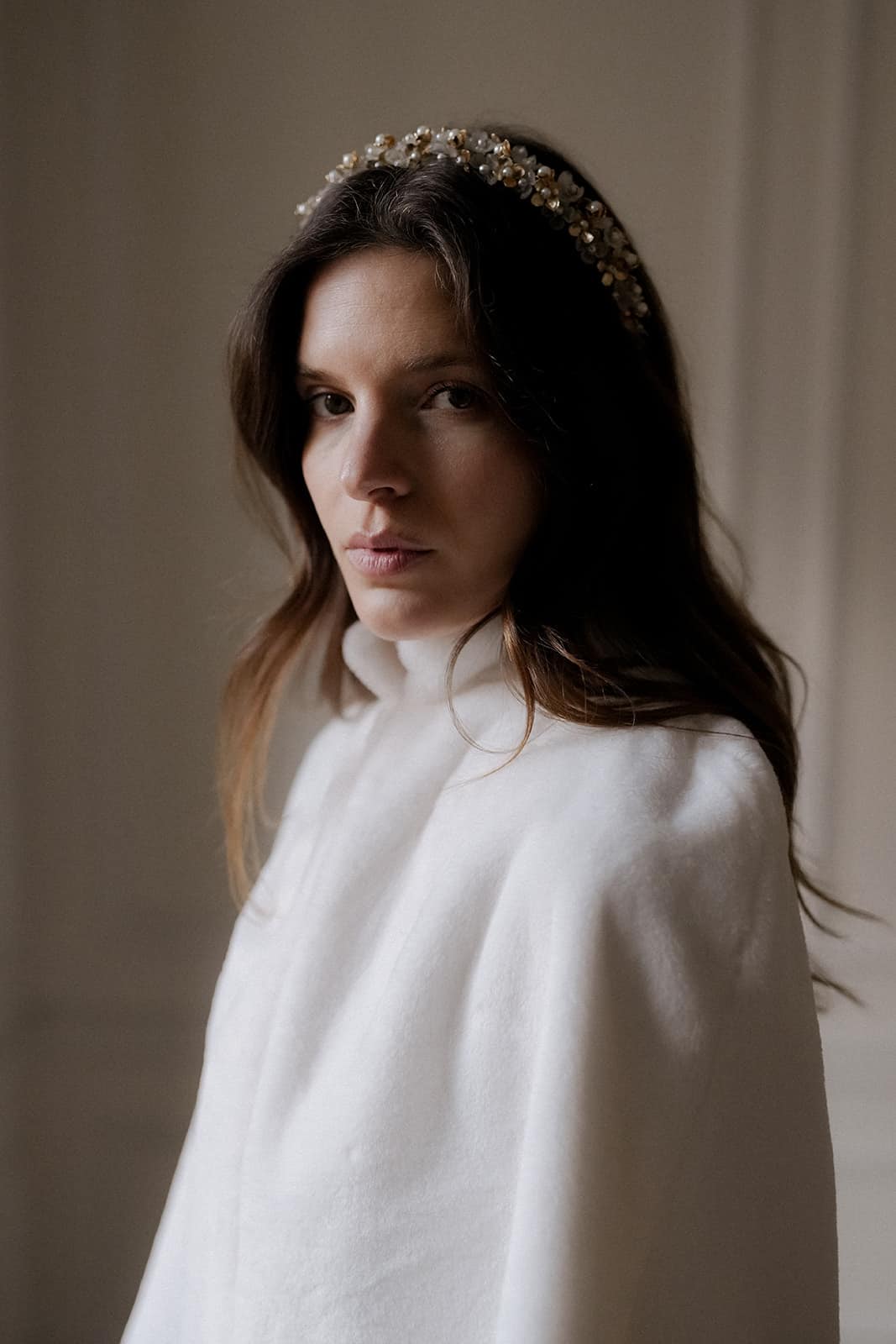 Cape de mariée en fourrure Inna